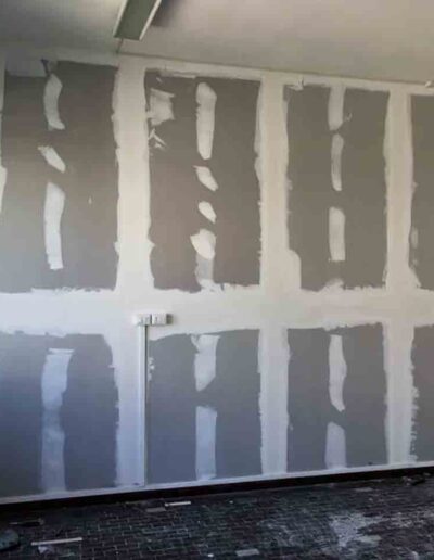 Nuova esecuzione di pareti divisorie in cartongesso - Ancona